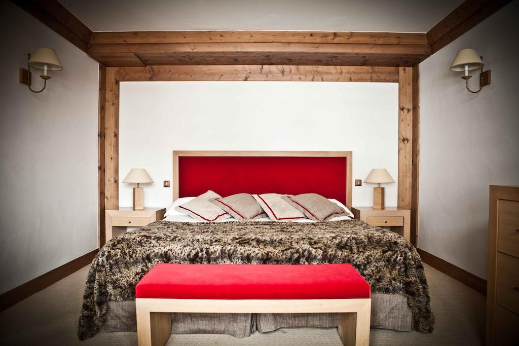 Hotel Les Barmes De L'Ours Val-dʼIsère Zimmer foto